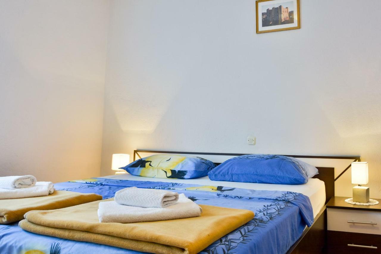 Apartments Marin Senj  Exterior foto