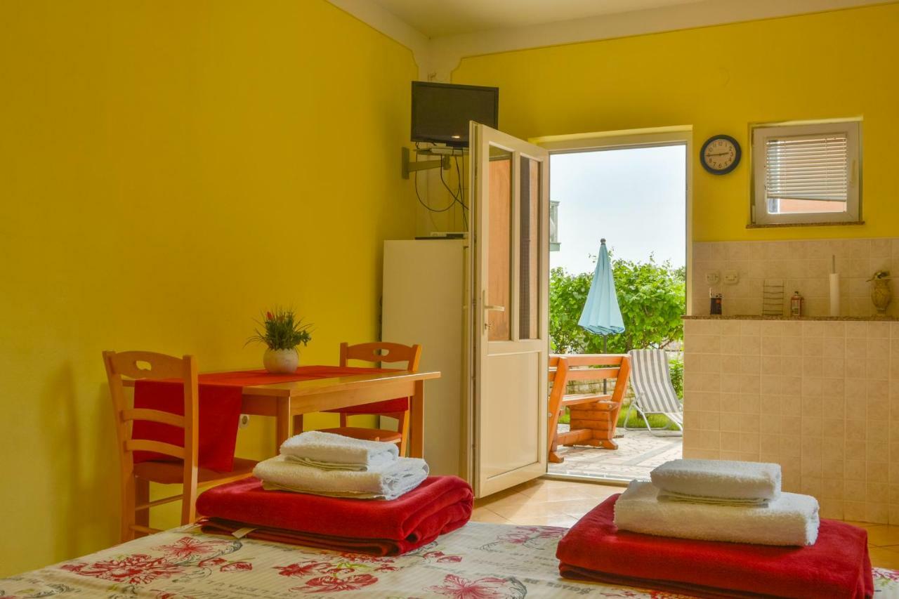 Apartments Marin Senj  Exterior foto