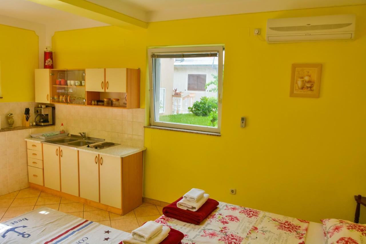 Apartments Marin Senj  Exterior foto