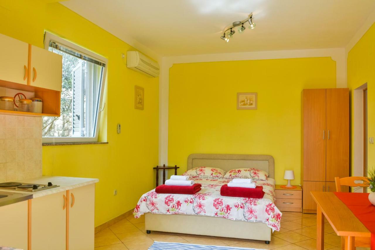 Apartments Marin Senj  Exterior foto