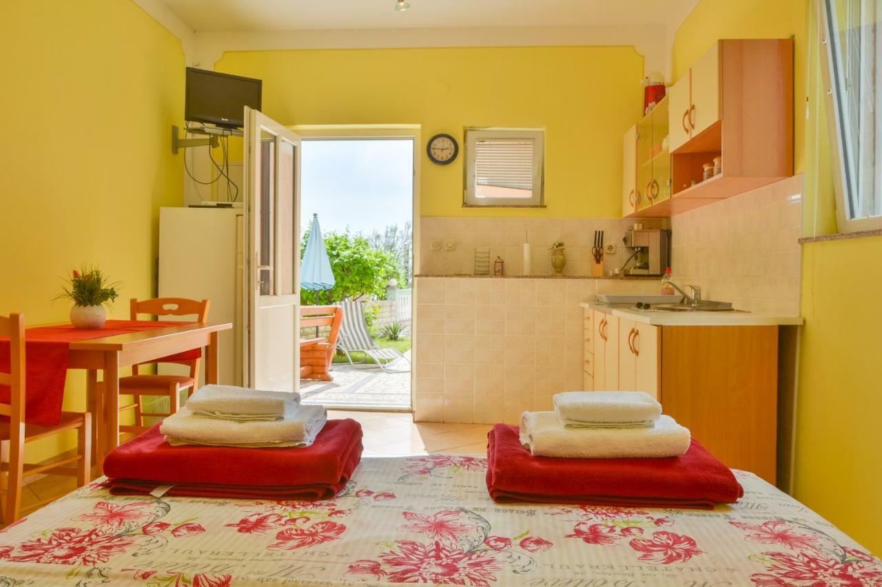 Apartments Marin Senj  Exterior foto
